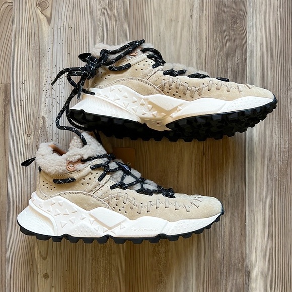 Free People Flower Mountain Everest Shearling Sneakers  Morican Beige NWT - Picture 5 of 15